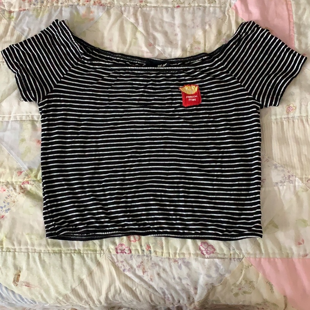 black and white stripped crop top
